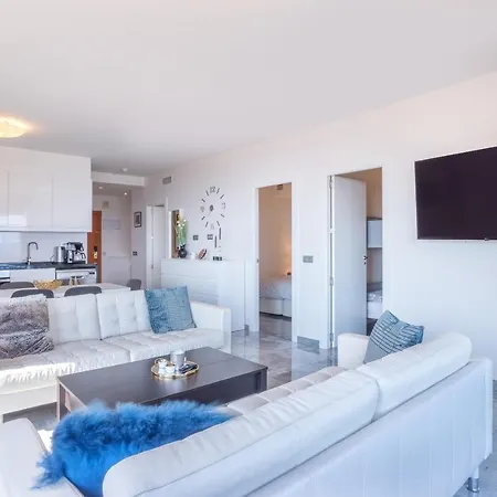 Apartment Marina View Two Bedroom Fuengirola