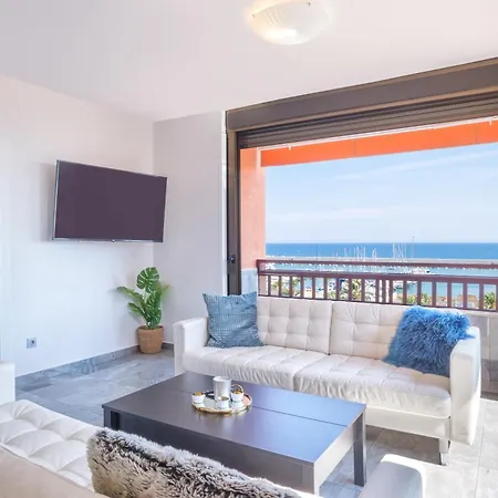 Marina View Two Bedroom Lejlighed *